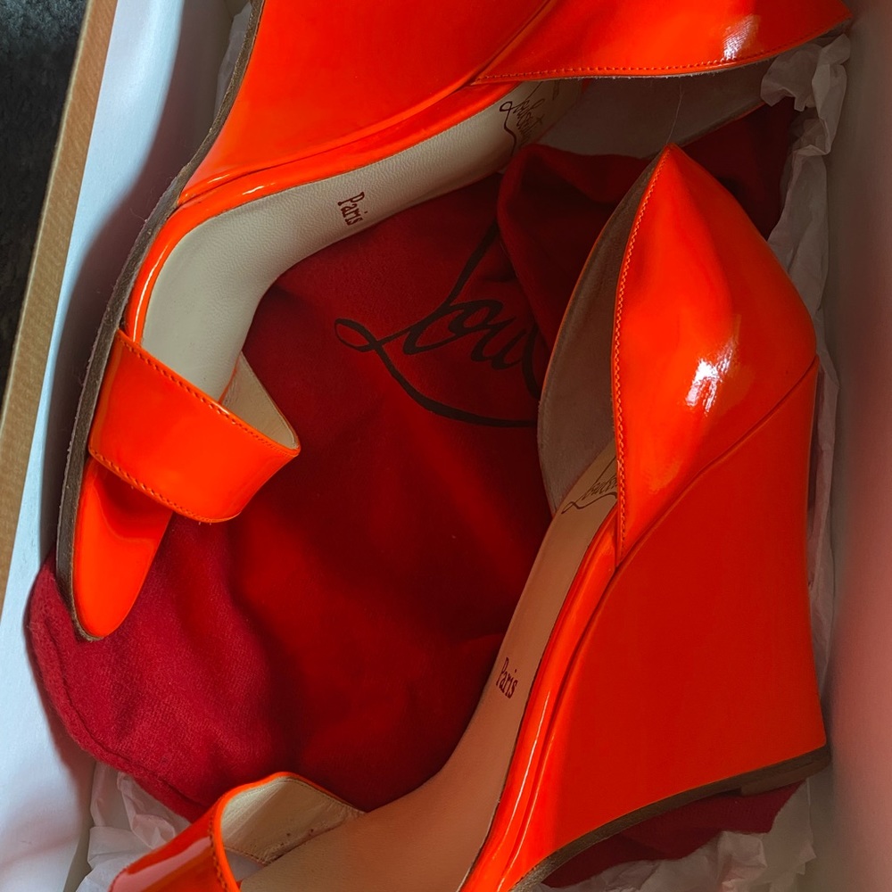 Great condition! Authentic - Picture 4 of 5